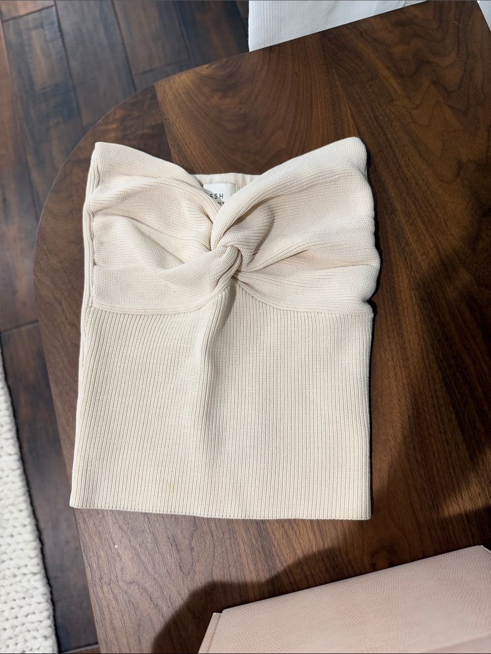 Dissh Cream Ribbed‎ Twist Front Tube Top Size 4 USA